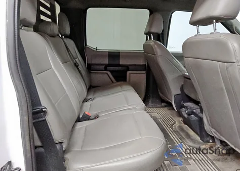 2022 Ford F250 Super Duty z USA, uszkodzony, nr VIN 1FT7W2BT3NEC38239